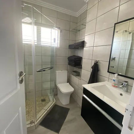 42 Whale Rock Estate Apartment Hermanus Exterior photo