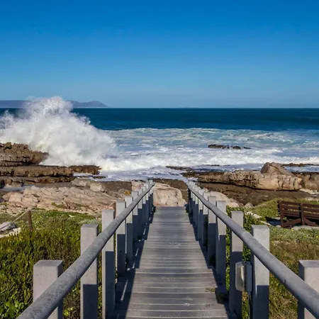 42 Whale Rock Estate Apartment Hermanus Exterior photo