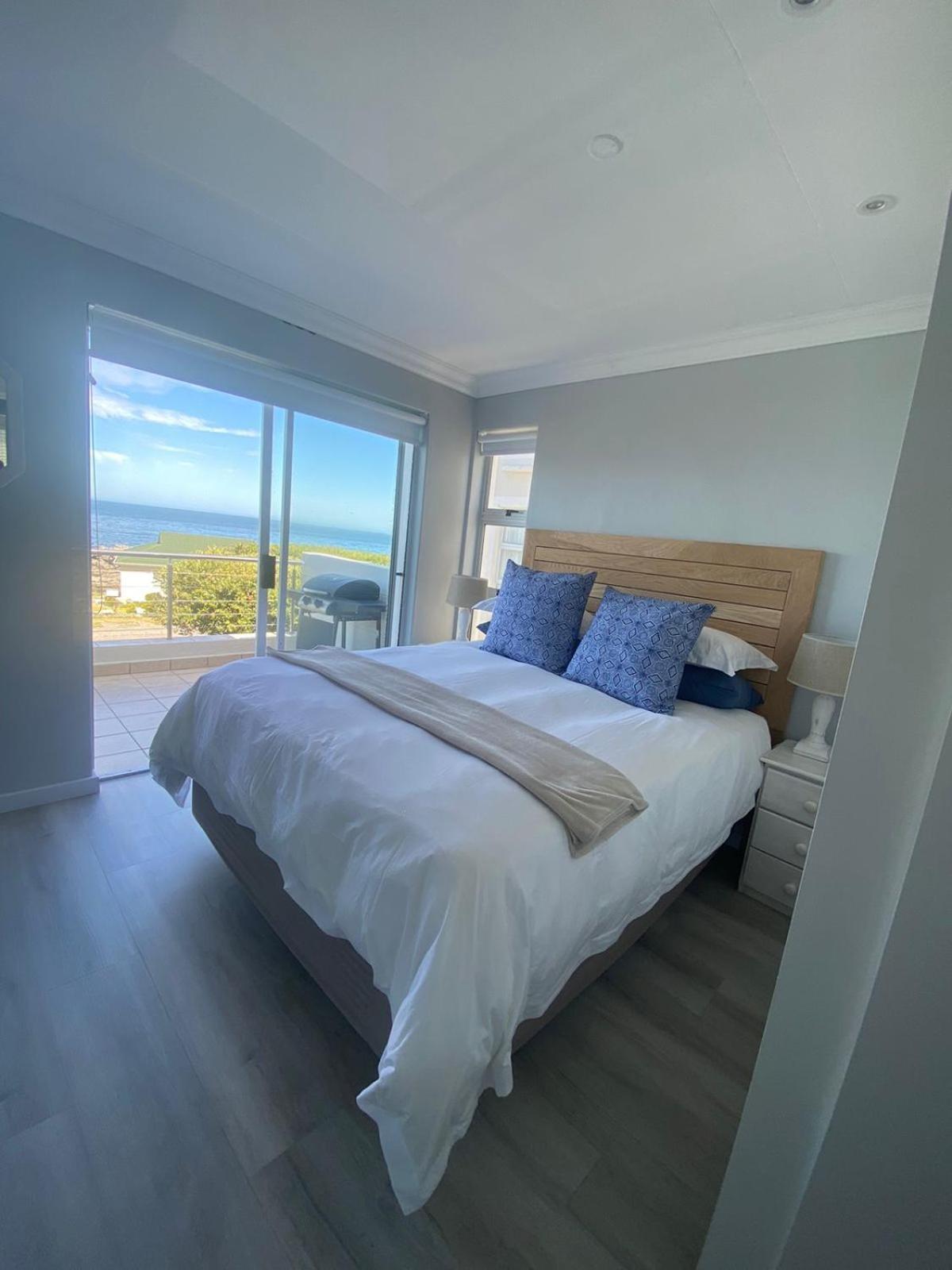 42 Whale Rock Estate Apartment *